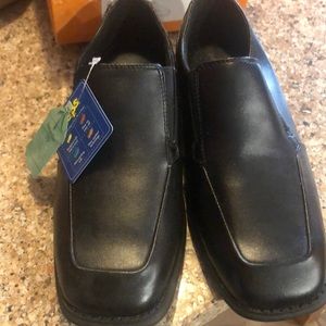 Boy’s Dress Shoes, New with tags